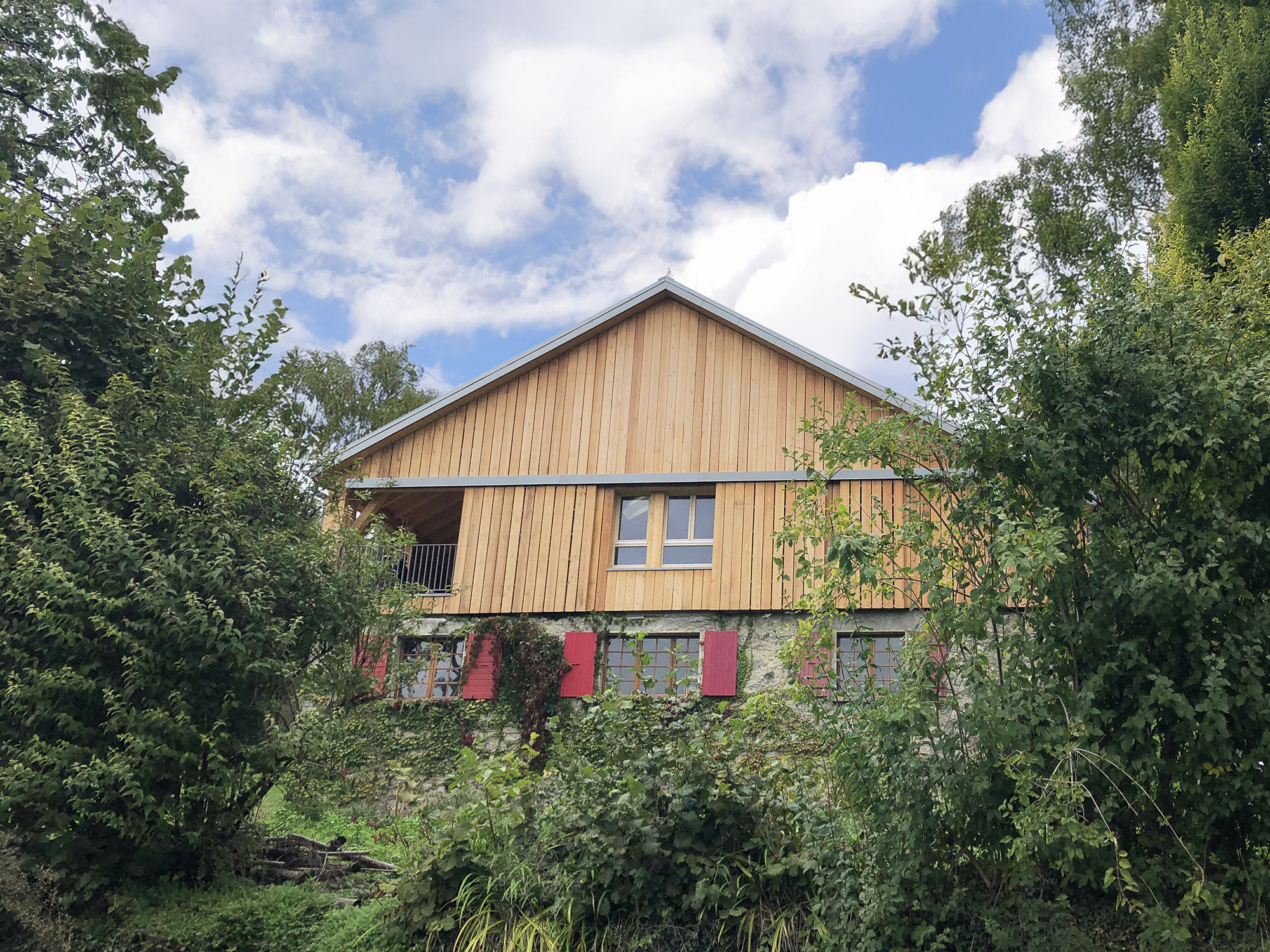 Réhabilitation ferme maison bois origines architecteurs haute savoie